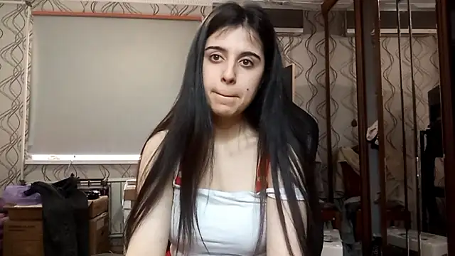 WaltraudPattie online show from February 6, 2026, 1:54 am