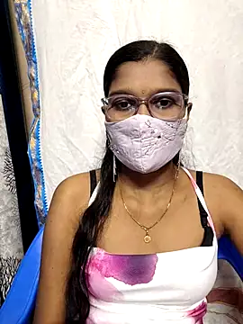 Snapshot of Nithya_Nith chatting on February 17, 2026, 12:45 pm Nithya Nith online show from February 17, 2026, 12:45 pm