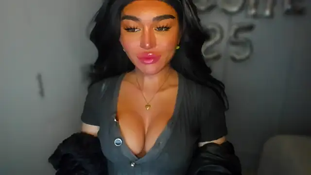 mxshemale ladyboy online show from January 1, 2025, 5:44 pm