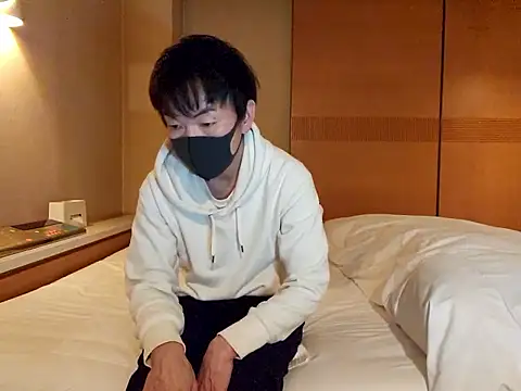 sweets danshi online show from February 15, 2026, 7:05 am