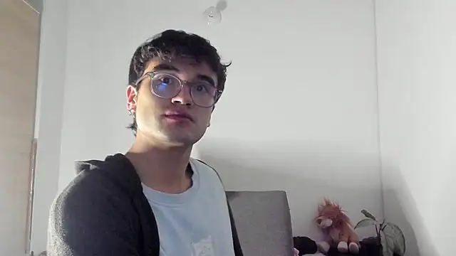 charlie dicker online show from May 24, 2026, 3:22 am
