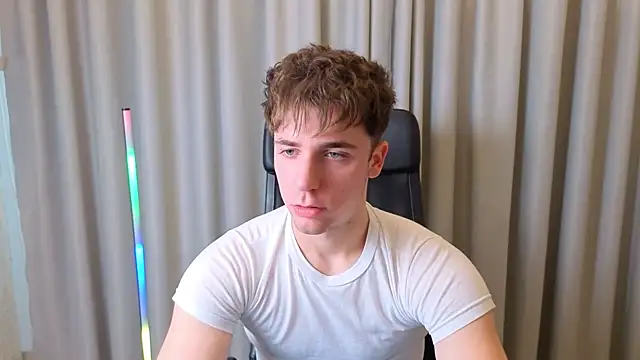 KellenWest online show from March 24, 2026, 11:04 am