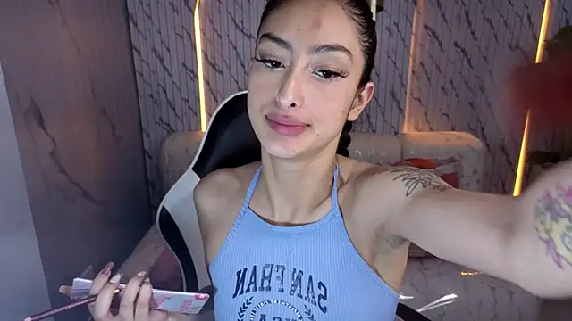 Snapshot of Tifany_Tx chatting on February 27, 2026, 12:38 pm Tifany Tx online show from February 27, 2026, 12:38 pm