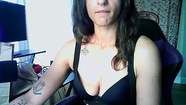 GoddessVikkii online show from February 24, 2026, 7:34 pm