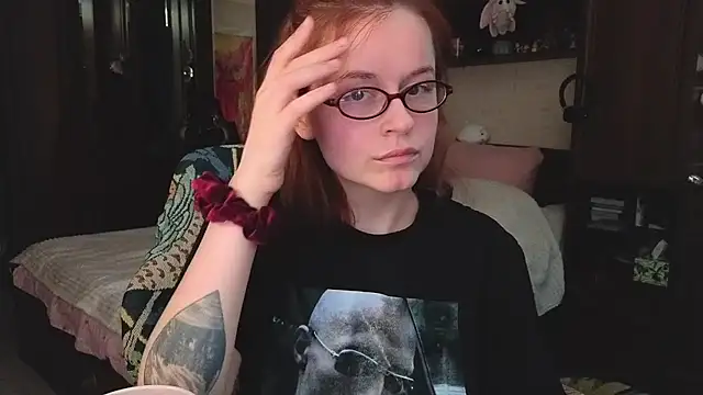 wow reb22 online show from April 21, 2026, 3:28 pm