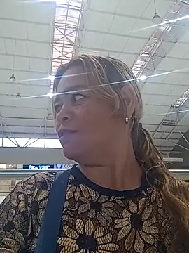 Tinkerbell0920 online show from April 10, 2026, 10:36 pm