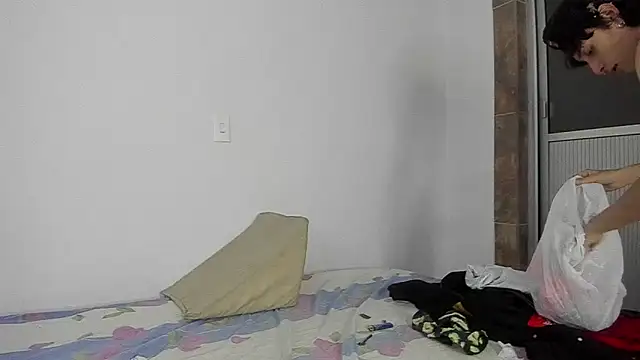 cirosky elchicopolla online show from February 2, 2026, 4:44 am