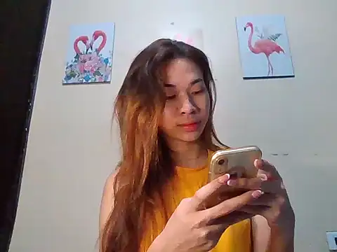  ursweetceleste  online show from April 5, 2026, 5:32 pm