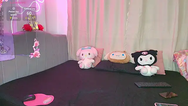 Snapshot of aihnoa_split18 chatting on March 5, 2026, 2:02 pm aihnoa split18 online show from March 5, 2026, 2:02 pm