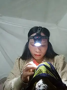 Snapshot of Lila-002 chatting on December 18, 2025, 2:12 pm Lila-002 online show from December 18, 2025, 2:12 pm