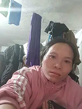 Snapshot of Lila-002 chatting on January 11, 2026, 5:07 pm Lila-002 online show from January 11, 2026, 5:07 pm