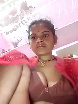 Snapshot of Uma_pande chatting on February 1, 2026, 12:20 am Uma pande online show from February 1, 2026, 12:20 am