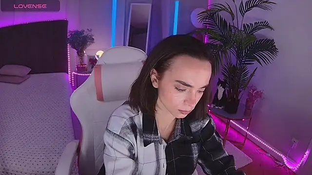 Dayana Foxy online show from December 16, 2025, 11:48 am