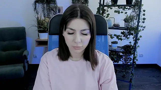 DiRosie online show from March 12, 2026, 7:14 am