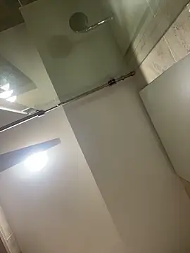 HotWhisper22 online show from April 12, 2026, 12:32 pm