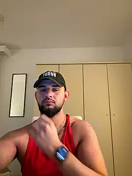 Snapshot of LunaFoxTip chatting on January 12, 2026, 6:57 pm LunaFoxTip online show from January 12, 2026, 6:57 pm