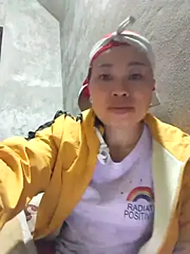 Snapshot of Maikha08 chatting on January 17, 2026, 1:16 pm Maikha08 online show from January 17, 2026, 1:16 pm