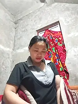 Snapshot of Maikha08 chatting on February 5, 2026, 12:04 am Maikha08 online show from February 5, 2026, 12:04 am