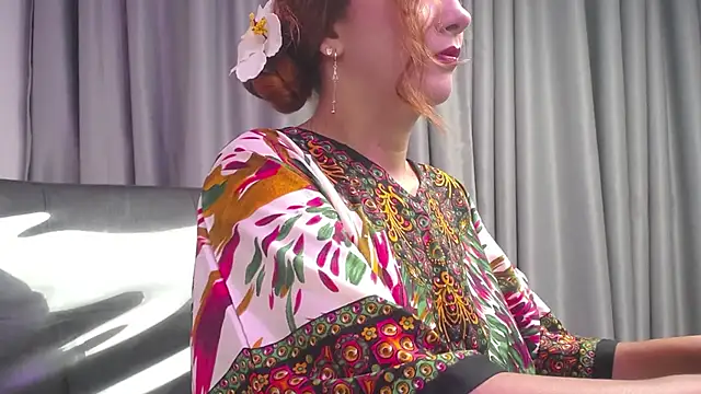 Snapshot of kyra_jeet chatting on February 4, 2026, 12:44 pm kyra jeet online show from February 4, 2026, 12:44 pm