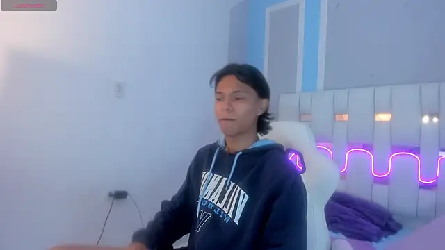 AndyKings 1 online show from February 9, 2026, 3:21 am