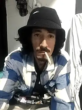 sk8-boy online show from January 18, 2026, 11:08 pm