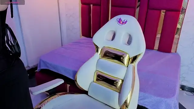 morgana white online show from February 6, 2026, 6:33 pm