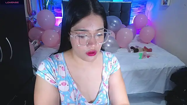 Valeri hot22 online show from February 17, 2026, 8:26 pm