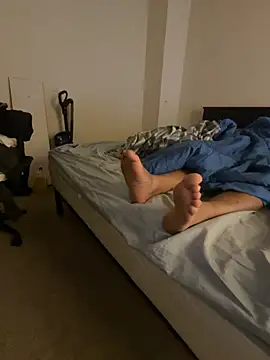 Kingbertfeet online show from February 3, 2026, 1:37 am