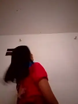DulceTentacion12 online show from January 5, 2026, 9:29 pm