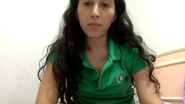 LatinDoll8 online show from June 12, 2026, 12:20 am