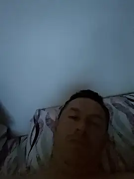 Snapshot of L_hotcream chatting on February 1, 2026, 4:27 pm L hotcream online show from February 1, 2026, 4:27 pm