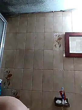 Snapshot of L_hotcream chatting on February 8, 2026, 7:34 am L hotcream online show from February 8, 2026, 7:34 am