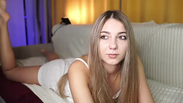 angel lin online show from April 18, 2026, 7:07 pm