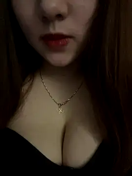 Tiamo2234 online show from December 17, 2025, 1:06 pm