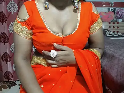 surbhi01 online show from June 13, 2026, 9:57 pm