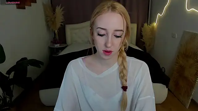 anora baby online show from February 6, 2026, 7:39 pm