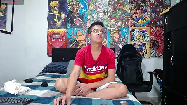Golden Boysx online show from April 12, 2026, 11:15 am