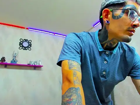 Boy tatto77 online show from February 19, 2026, 6:37 pm