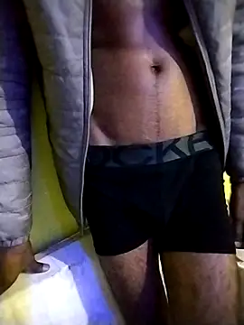 Jordyalnino92 online show from April 16, 2026, 9:04 pm