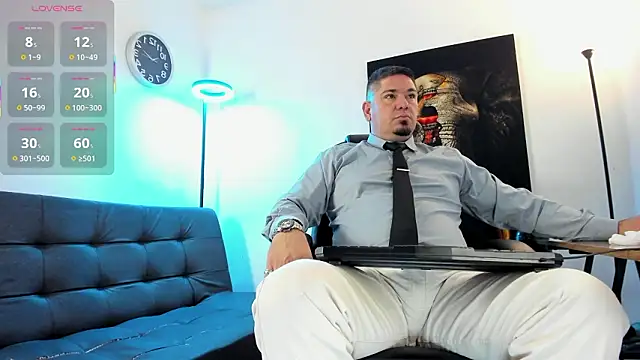 Snapshot of Dante_Bellini chatting on March 14, 2026, 1:38 pm Dante Bellini online show from March 14, 2026, 1:38 pm