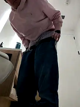 nobored online show from February 14, 2026, 9:39 am