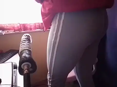 Snapshot of Michaelo666 chatting on January 17, 2026, 12:10 pm Michaelo666 online show from January 17, 2026, 12:10 pm