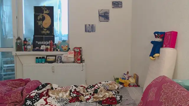 MaryJane x Peter online show from February 5, 2026, 12:21 pm