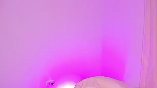 Zoe mrl online show from April 17, 2026, 11:46 am