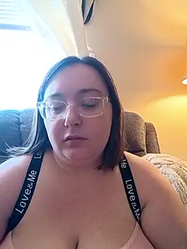 Snapshot of pinkcheetah12 chatting on February 13, 2026, 3:52 pm pinkcheetah12 online show from February 13, 2026, 3:52 pm