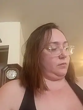 pinkcheetah12 online show from March 31, 2026, 3:01 pm