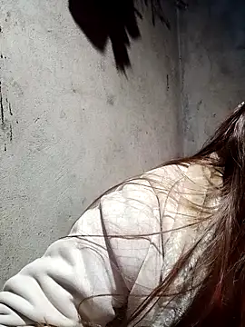 Snapshot of yula-bi chatting on February 7, 2026, 12:09 pm yula-bi online show from February 7, 2026, 12:09 pm