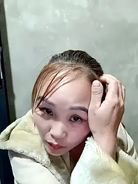 Snapshot of yula-bi chatting on February 8, 2026, 12:19 pm yula-bi online show from February 8, 2026, 12:19 pm