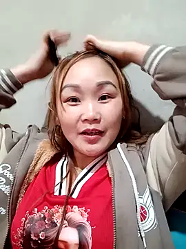 Snapshot of yula-bi chatting on March 8, 2026, 3:21 am yula-bi online show from March 8, 2026, 3:21 am