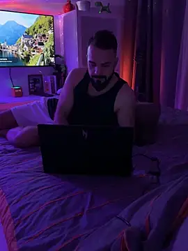 Kiskamalinka89 online show from February 8, 2026, 12:47 am